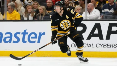 McAvoy returns for Bruins against Jets