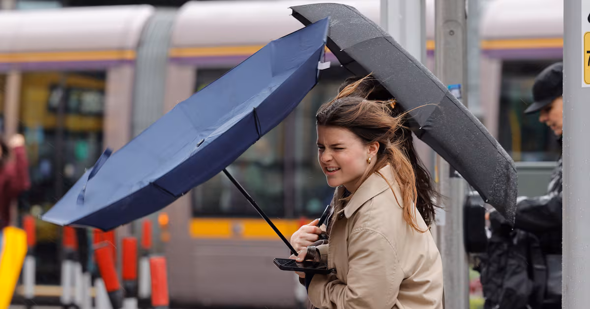 Met Éireann forecasts unsettled week ahead with rain warning in place for four counties