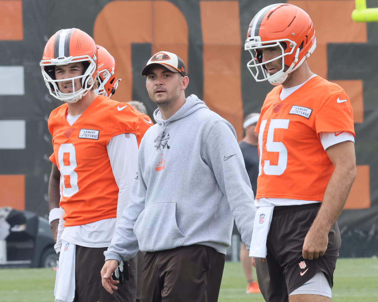 Michigan has interest in Browns OC Tommy Rees for its head coach vacancy, league source says