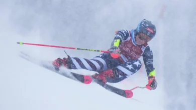 Mikaela Shiffrin slides off podium in second GS run at Mont Tremblant World Cup