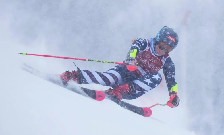 Mikaela Shiffrin slides off podium in second GS run at Mont Tremblant World Cup