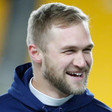 Mike Gesicki Stellar production in narrow loss