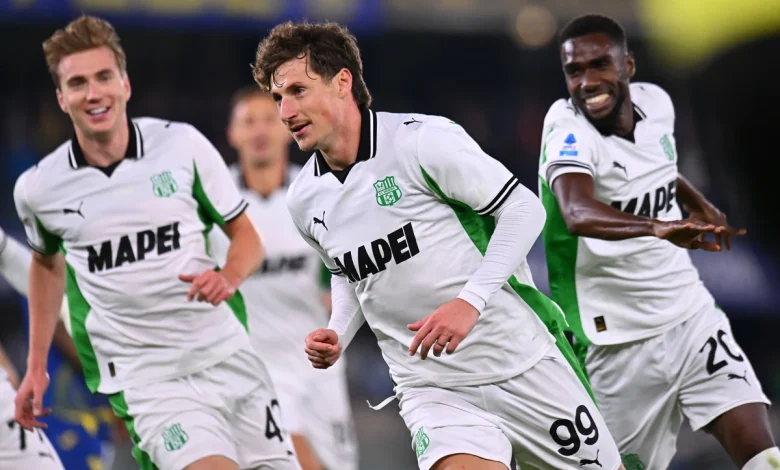 Milan, Lazio and West Ham target Pinamonti for January