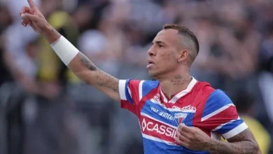 Milly Lacombe: Fortaleza, em estado de poesia, leva a torcida da lama ao êxtase