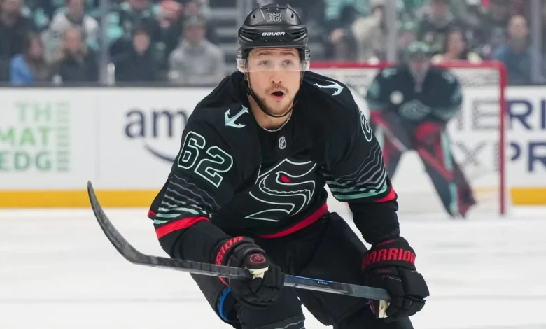 Montour hopes playing for Canada at Worlds leads to spot on Olympic roster