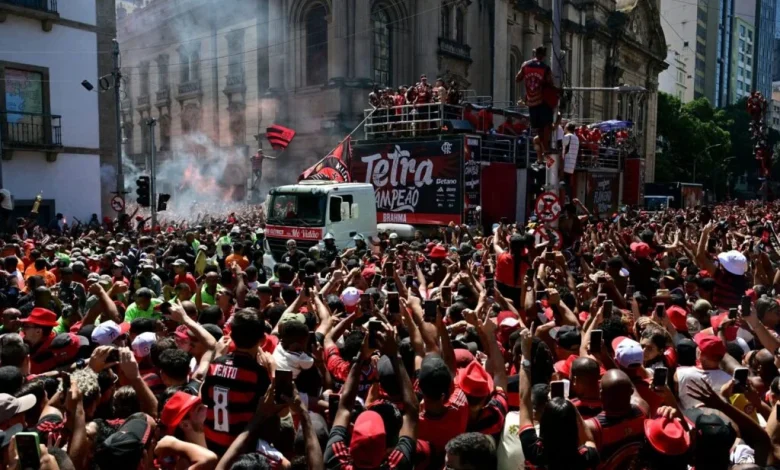 Mosaico 3D no Maracanã: festa da Nação impulsiona o Flamengo contra o Ceará