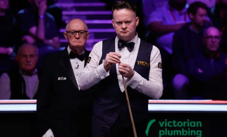 Murphy Fightback Floors Higgins