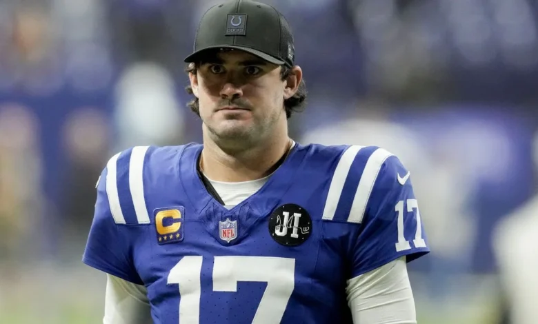 NFL Week 15 buzz: What we're hearing about Daniel Jones, the upcoming coaching carousel and more