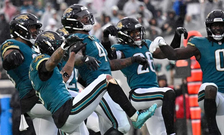 NFL playoff picture: Postseason probabilities entering Week 15 of the 2025 season