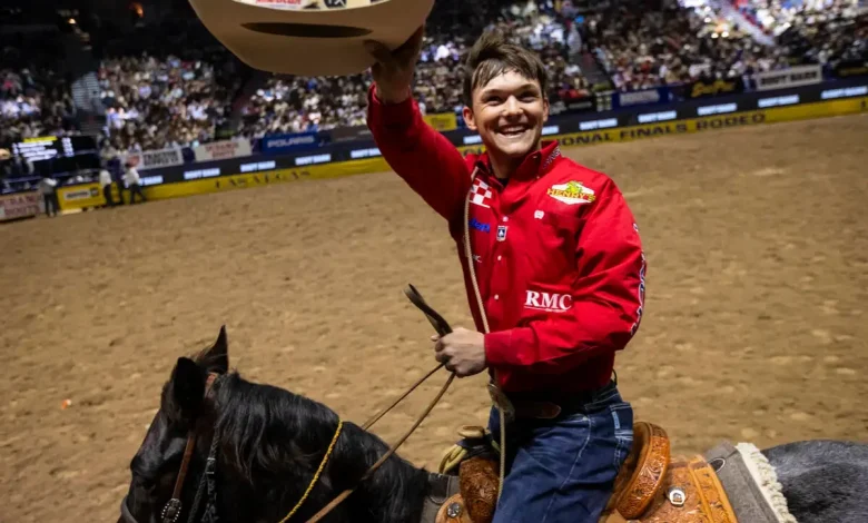 NFR Day 8: Allen jumps to steer wrestling lead, Wright returns — PHOTOS