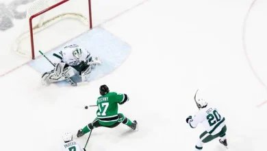 NOTES: No. 6 Fighting Hawks look to close out November with series sweep