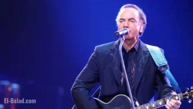 Neil Diamond Unveils Honest Track with Heartbreakers, Breaks Bob Dylan Album Record