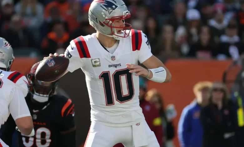 New England Patriots Start-Sit: Week 13 Fantasy Advice for Drake Maye, TreVeyon Henderson, Kayshon Boutte, Mack Hollins, and Others