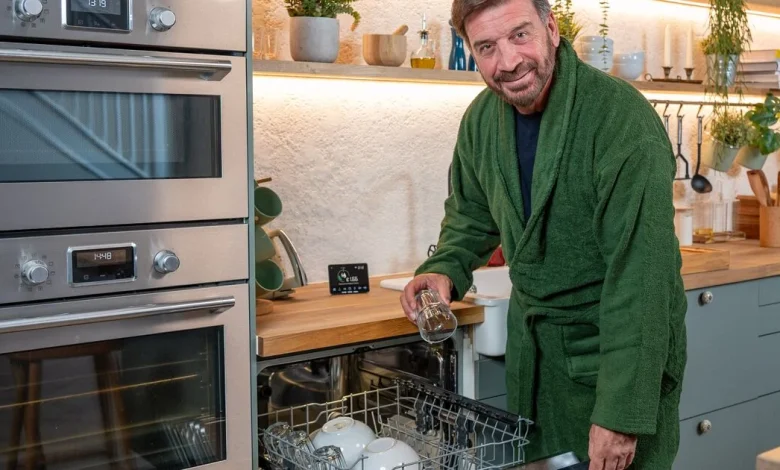 Nick Knowles debunks common household myths as top 30 revealed