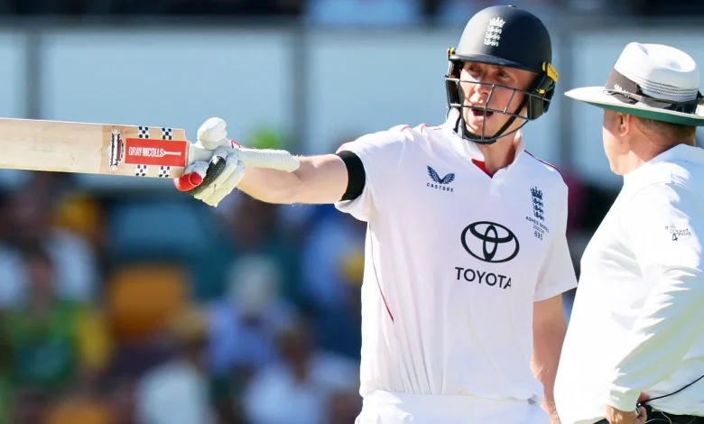 No spin helps Crawley find his rhythm