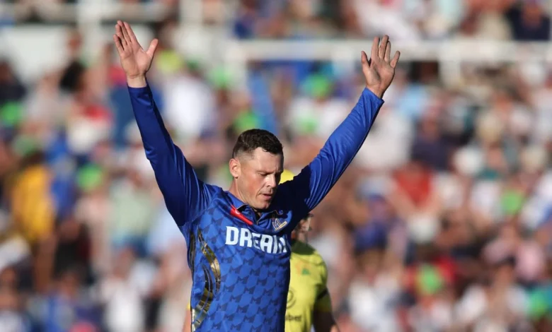 Notts sign George Linde, Daniel Sams joins Somerset for T20 Blast