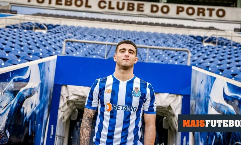 ONZES: "revolução" de Farioli promove Alarcón e Karamoh, Vitória muda três