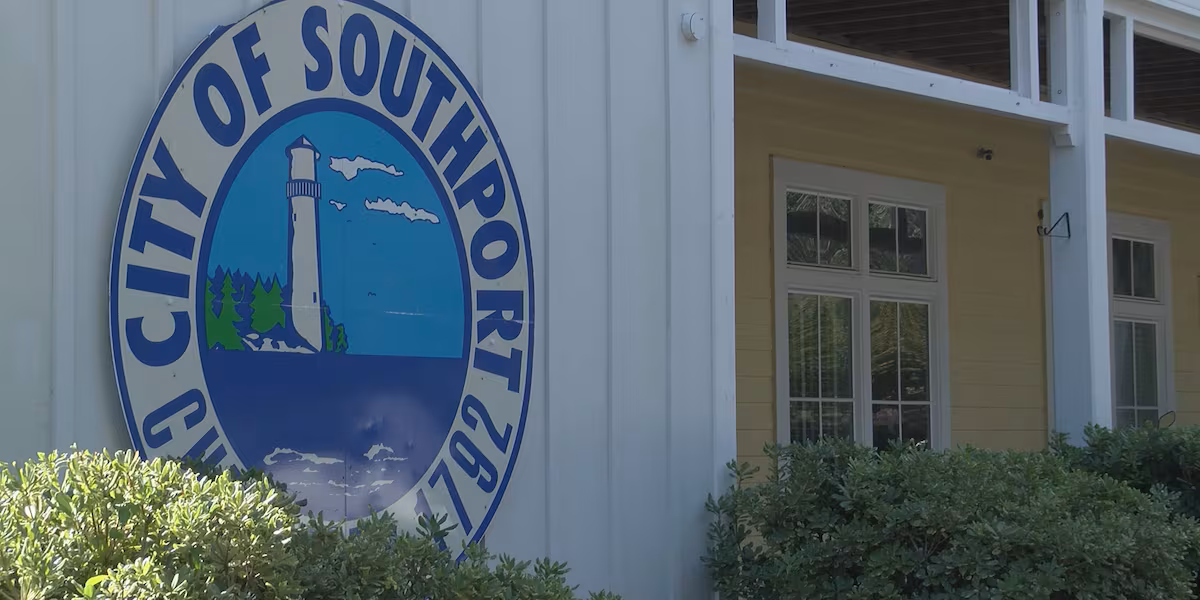 Oak Island Police Chief honored for meritorious service in response to Southport shooting