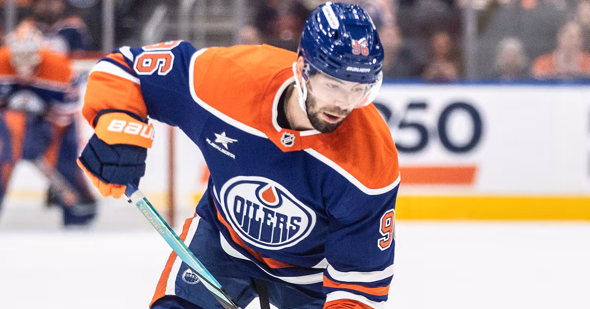 Oilers recall F Jones from AHL, move D Walman to LTIR