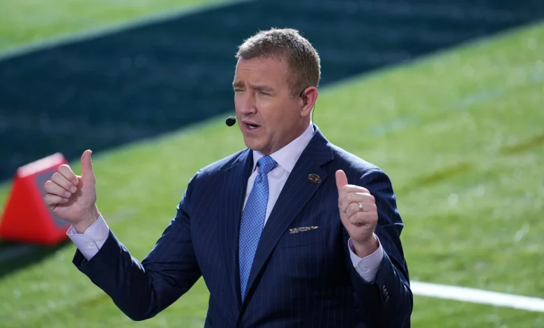 Oklahoma kicker Tate Sandell makes shirt to profit off Kirk Herbstreit’s ‘short shorts’ jab