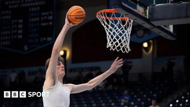 Olivier Rioux: 7ft 9in Florida Gators centre sets college basketball record