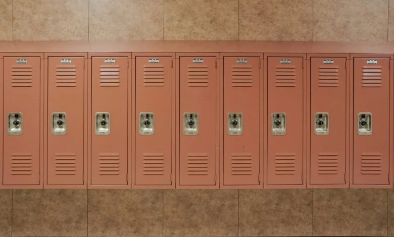 Opinion: DCPS middle-schoolers should be reading novels