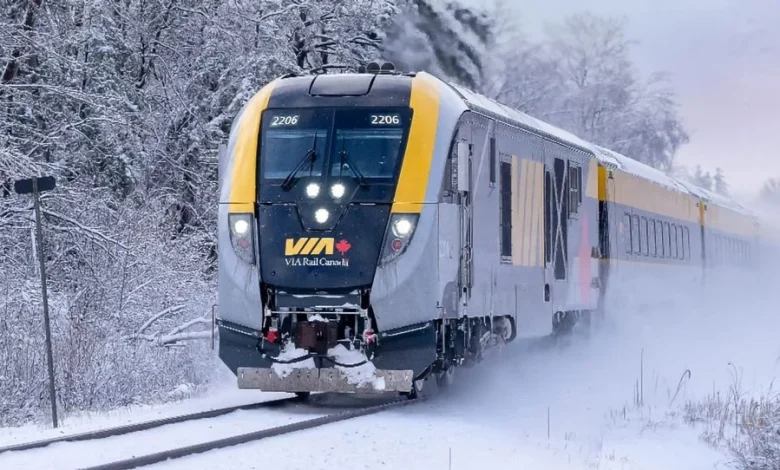 Ottawa VIA Rail passengers stranded for more than 9 hours