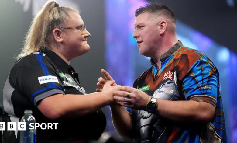 PDC World Darts Championship 2026: Beau Greaves loses to Daryl Gurney in deciding set of first-round match