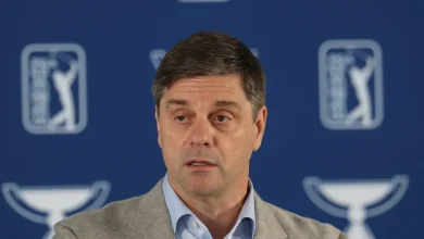 PGA Tour CEO Brian Rolapp, Tiger Woods meet with Hero field in Bahamas