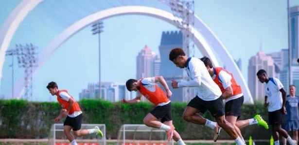 PSG se isola no Qatar e tenta recuperar Marquinhos e Dembelé contra Fla