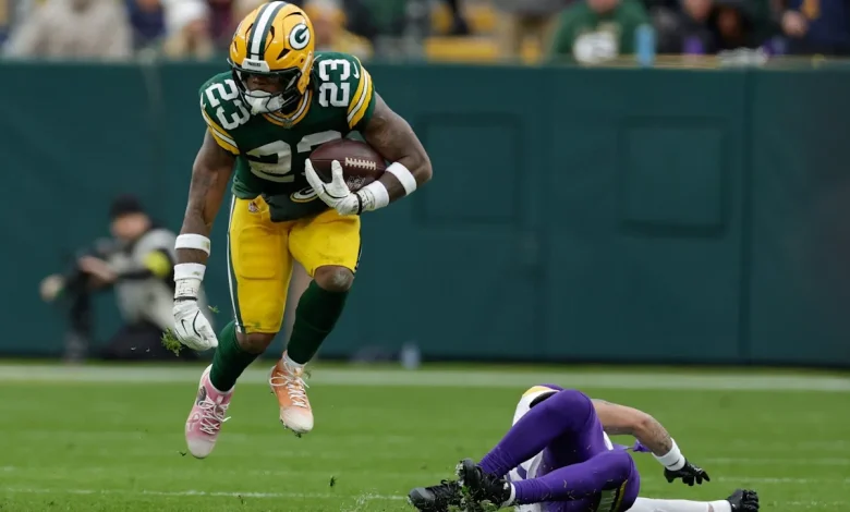 Packers running back Emanuel Wilson joins Josh Jacobs on injured report