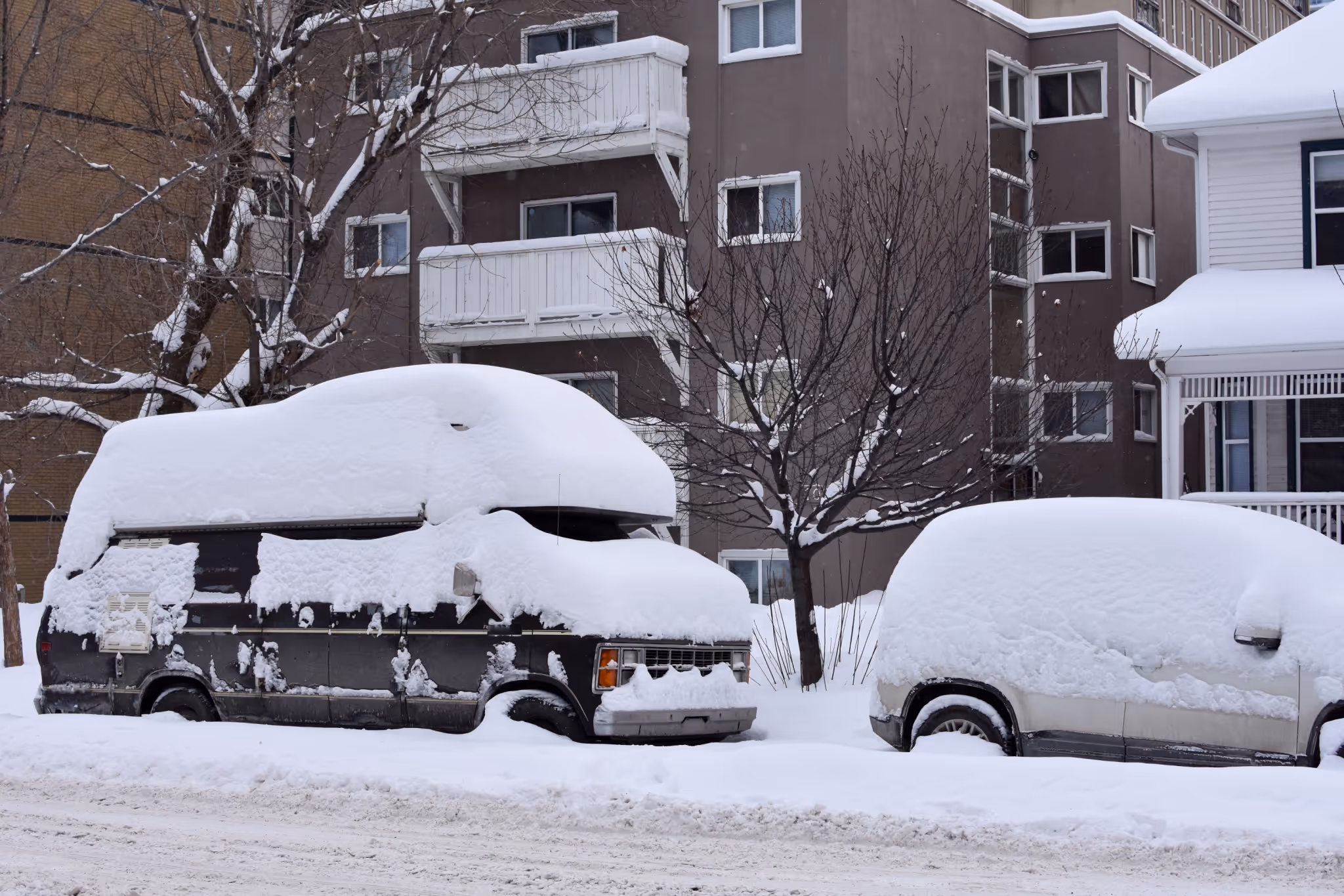 Parts of Alberta forecast to be smacked by up to 30 cm of snow | News