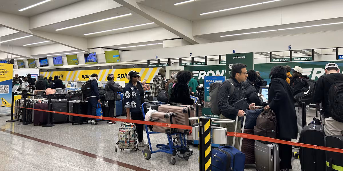 Passengers spend more on plane tickets after severe holiday flight delays at Atlanta airport