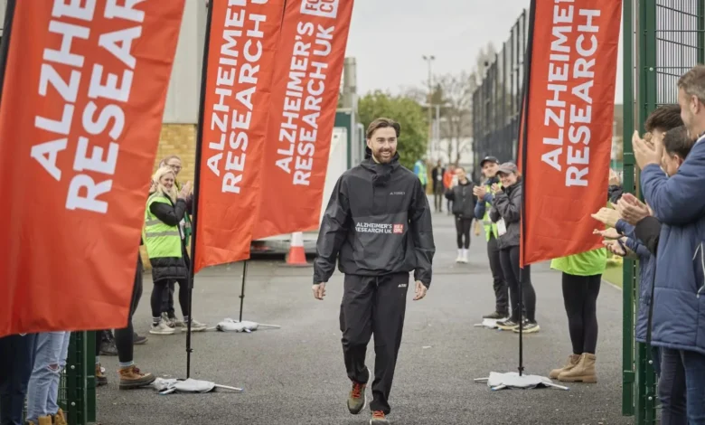 Pauline Quirke’s son begins 87-mile trek for Alzheimer’s charity