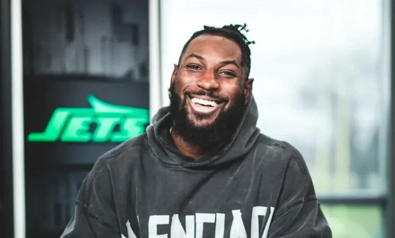 Person of interest in custody in shooting of Jets player Kris Boyd, surrendered in Buffalo, New York