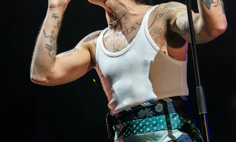 Photo Gallery: Damiano David at Toronto’s Coca-Cola Coliseum on December 2, 2025