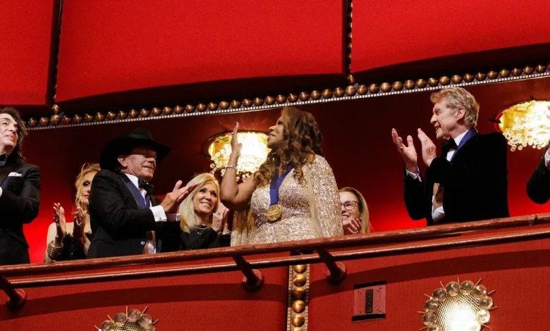 Photo: On the Red Carpet at the 2025 Kennedy Center Honors with Michael Crawford, Laura Osnes & More