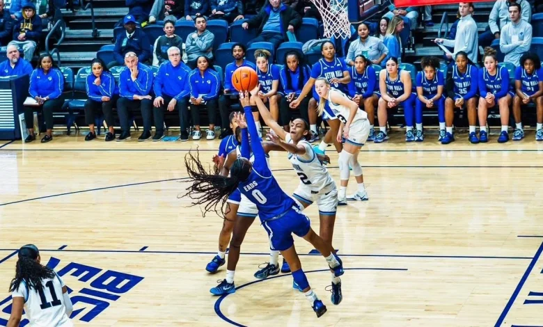 Pirates Suffer First BIG EAST Defeat; Fall at Villanova, 72-55