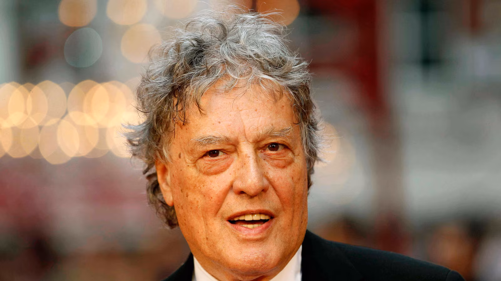 Playwright Tom Stoppard who won Academy Award for screenplay for “Shakespeare In Love" has died