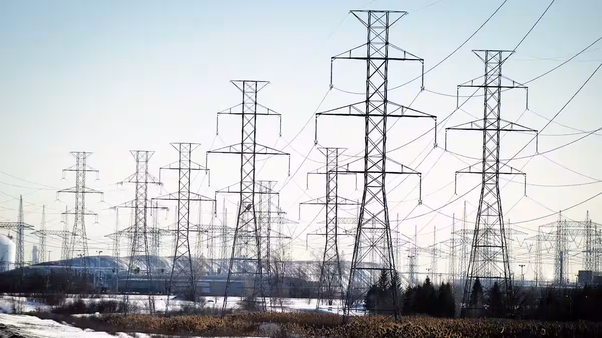 Pluie et forts vents : plus de 50 000 foyers privés d'électricité à travers la province