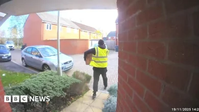 Police probe reports of parcels taken from Kingsway doorsteps