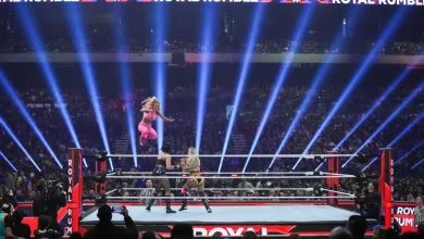 Popular WWE Star Teases Return After Signing Legends Deal