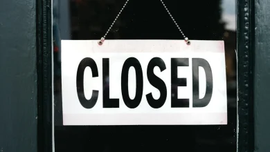 Popular cafe shut down after 'dead rat found near food'