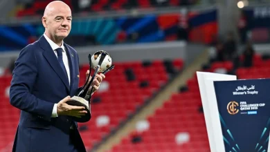 Presidente da Fifa revela 'escudo' que Flamengo ou PSG terá direito a usar na camisa por título da Intercontinental