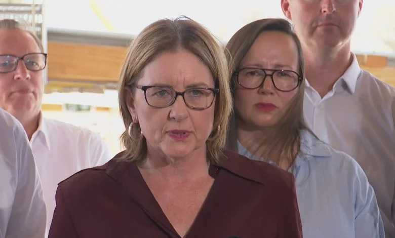 Pressure mounts on Victorian government to take action over anti-Zionist rally