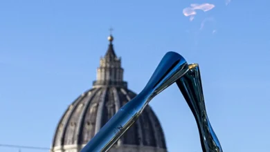 Pro-Palestinian groups removed from torch route