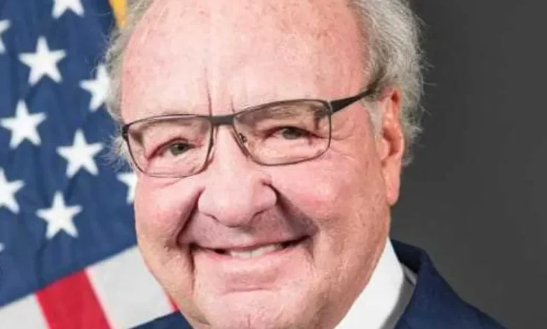 Prominent Dallas businessman and sports mogul Tom Hicks dies at 79