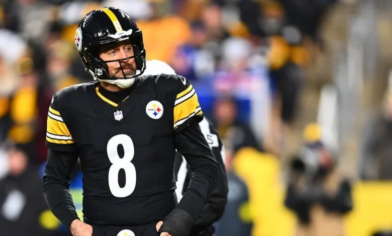 QB Rodgers calls out WRs after 'boo-worthy' loss