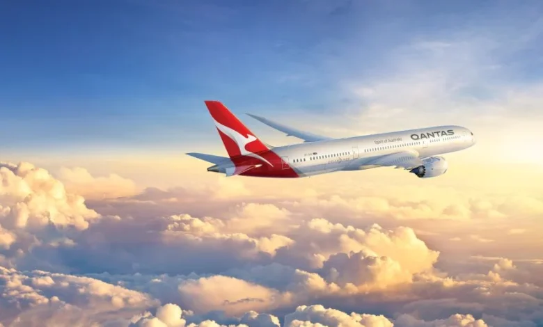 Qantas QF3 Emergency Diversion: Flight from Auckland to JFK Makes Unplanned Landing in Papeete, French Polynesia