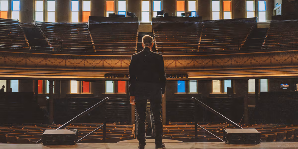 Randy Travis announces Lake Charles concert scheduled for spring 2026